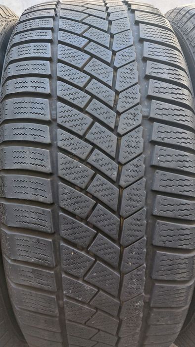 Зимни гуми 225/55/17 Continental ContiWinterContact TS830P 4 броя