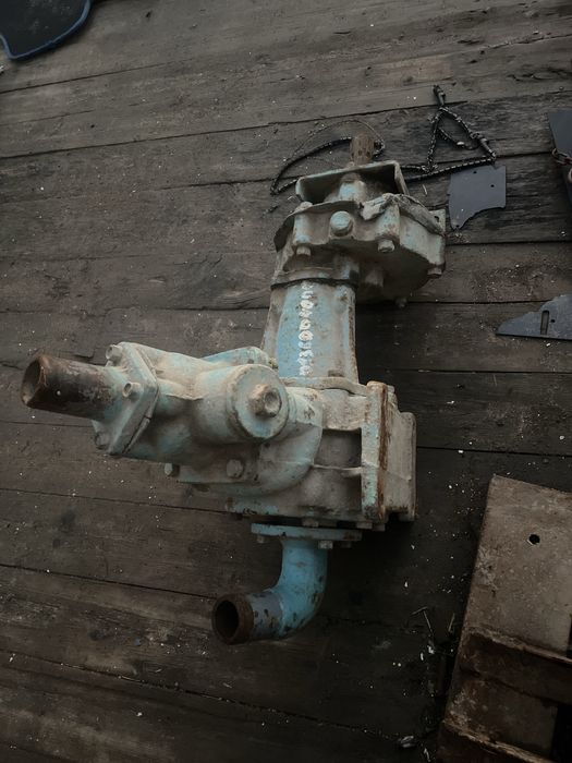 Продам насос сцл с редуктором