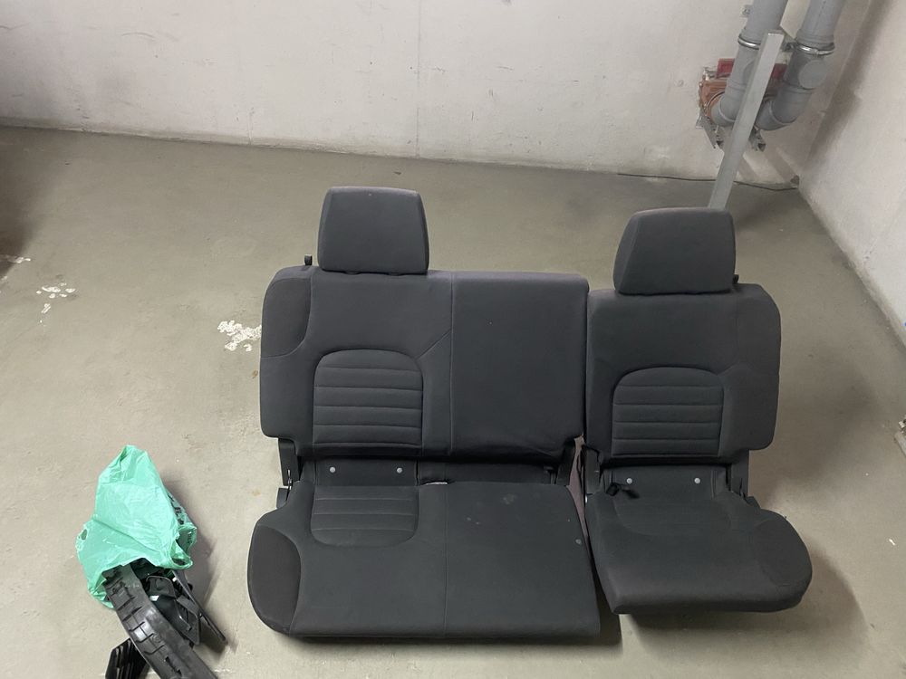 Scaune si accesorii Nissan Navarra d40