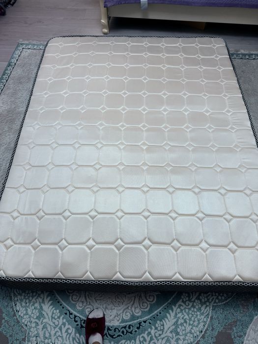 Матрас б/у.  2х1.50