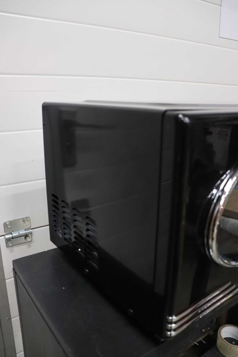 Микровълнова фурна Nostalgia RMO4BK Retro, 800W, 12 настройки, LED