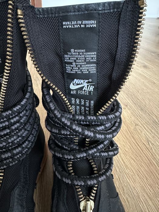 Дамски обувки Nike Air Force 1 High, 38 номер, дамски боти