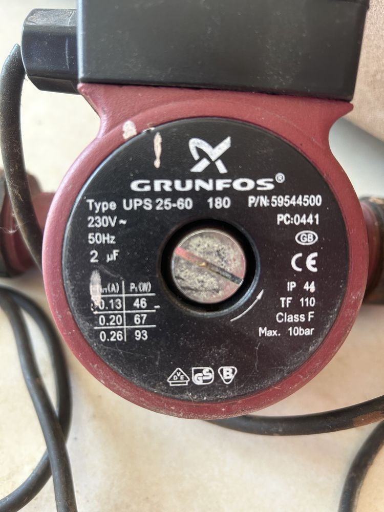 Grunfos помпа за отоплителна инсталация