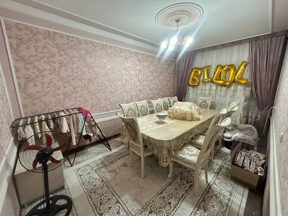 Юнусобод 5кв 3/3/5 Сотилади