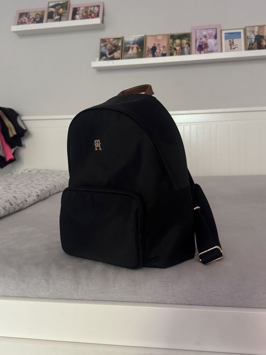Раница Tommy Hilfiger черна