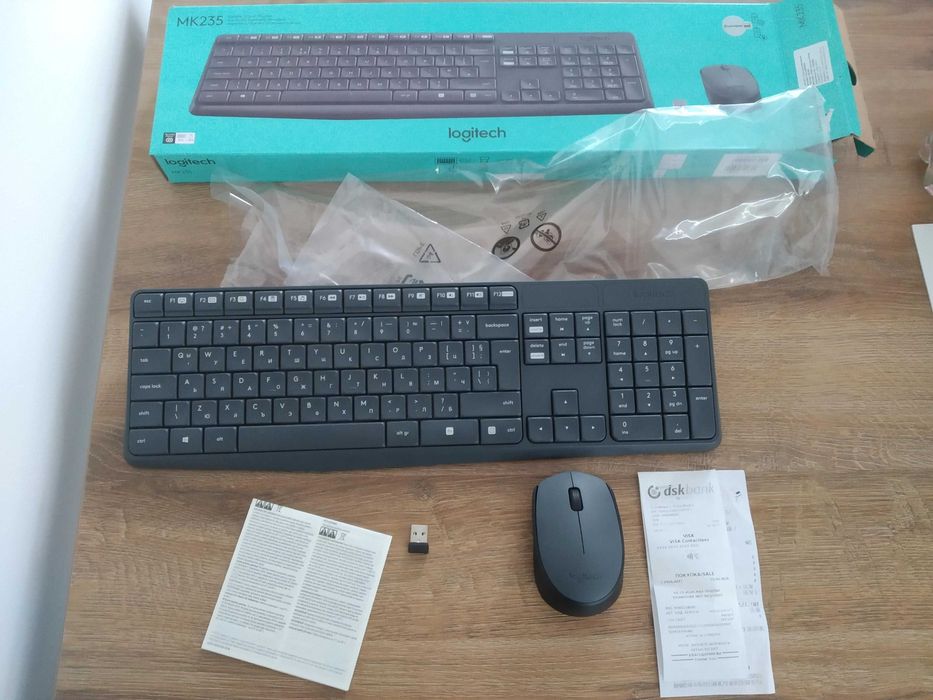 Logitech Клавиатура и мишка MK235, безжични
