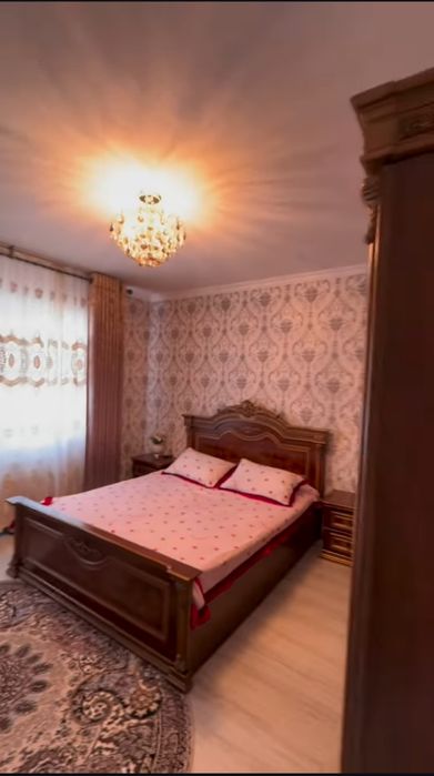 4 xonali Uy sotiladi