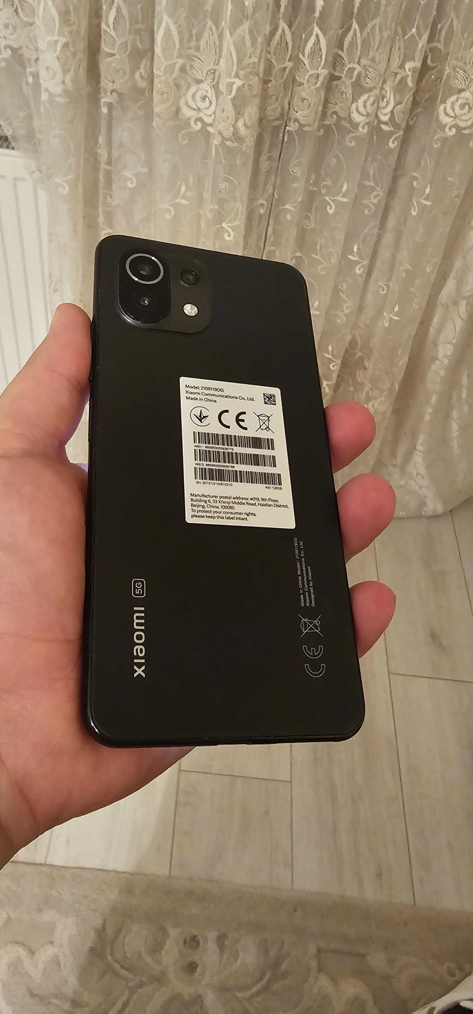Telefon Android Xiaomi 11 Lite 5G NE - Impecabil - 11 GB Ram - 128 GB