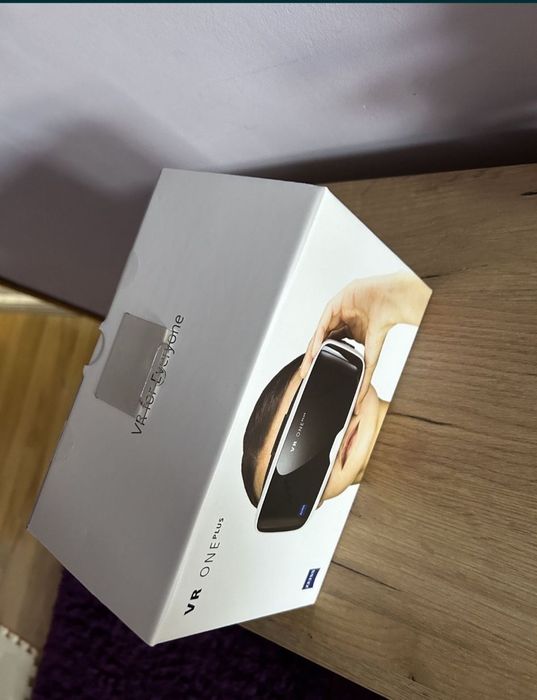 Ochelari realutate virtuala- ZEISS VR ONE