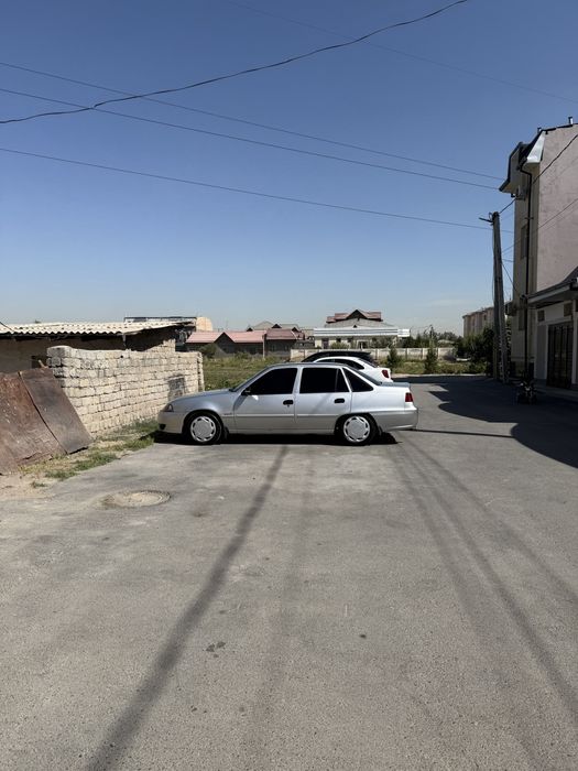 Neksa2 Dons moshina haydashga tayyor