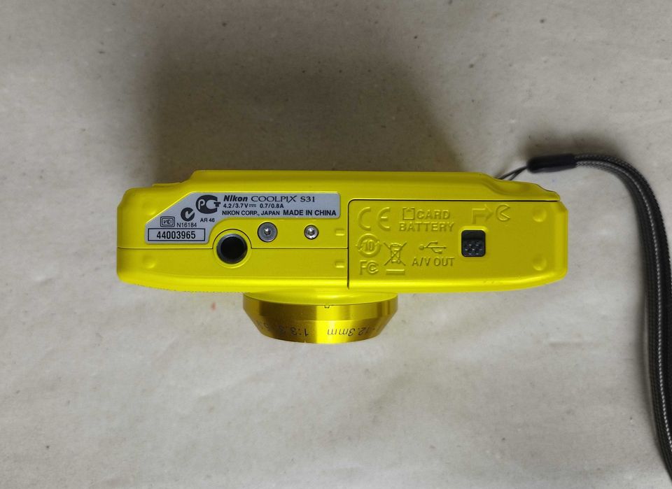 Екшън фотоапарат / камера Nikon CoolPix S31