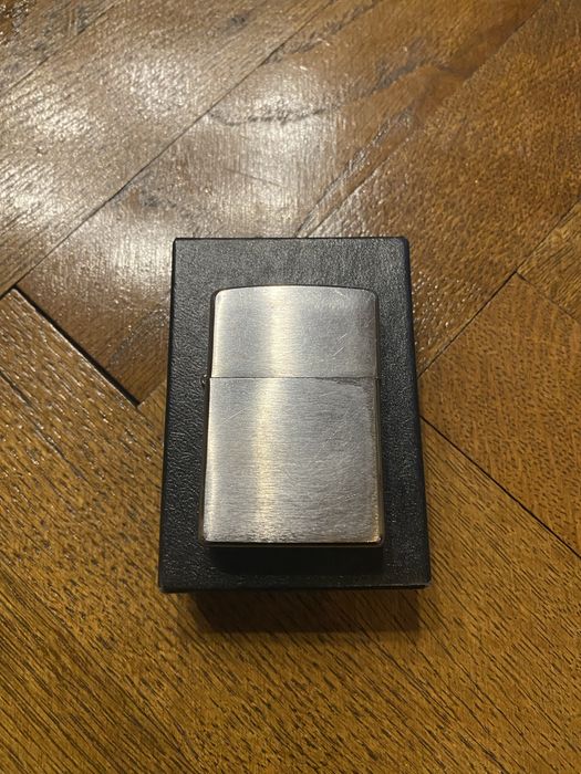 Запалка Zippo, Classic Brushed Chrome 200