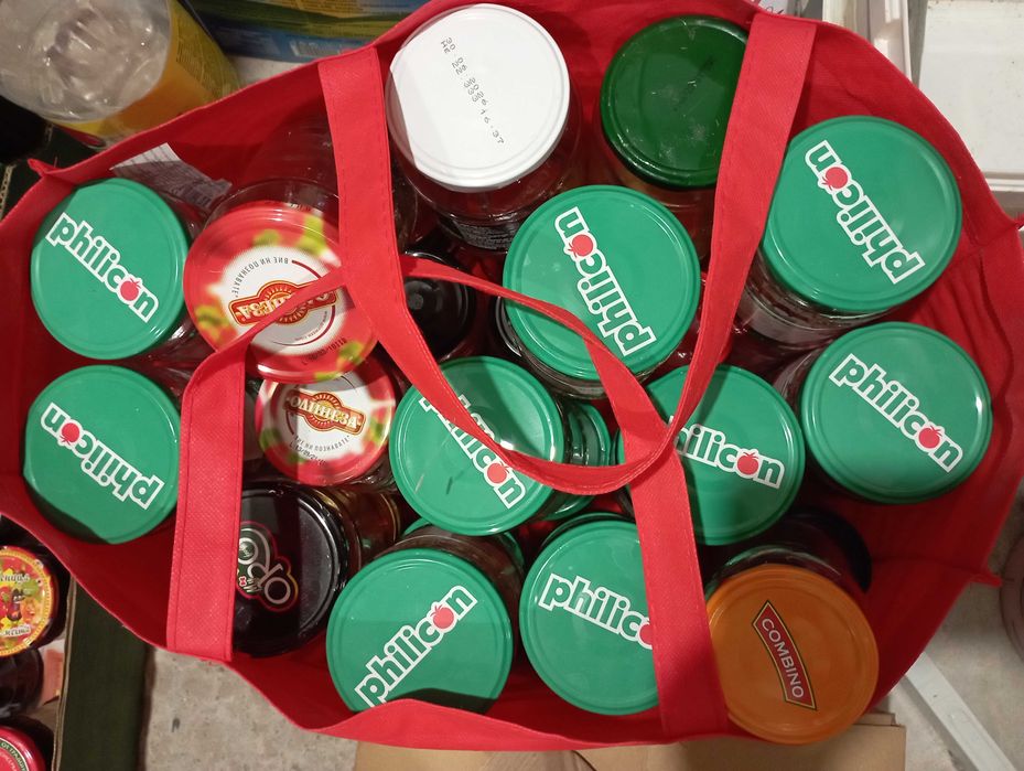 Бурканчета с винт