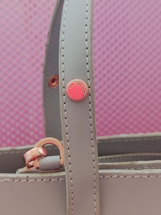 Нова чанта Ted Baker две части -Едно истинско бижу за ценители!