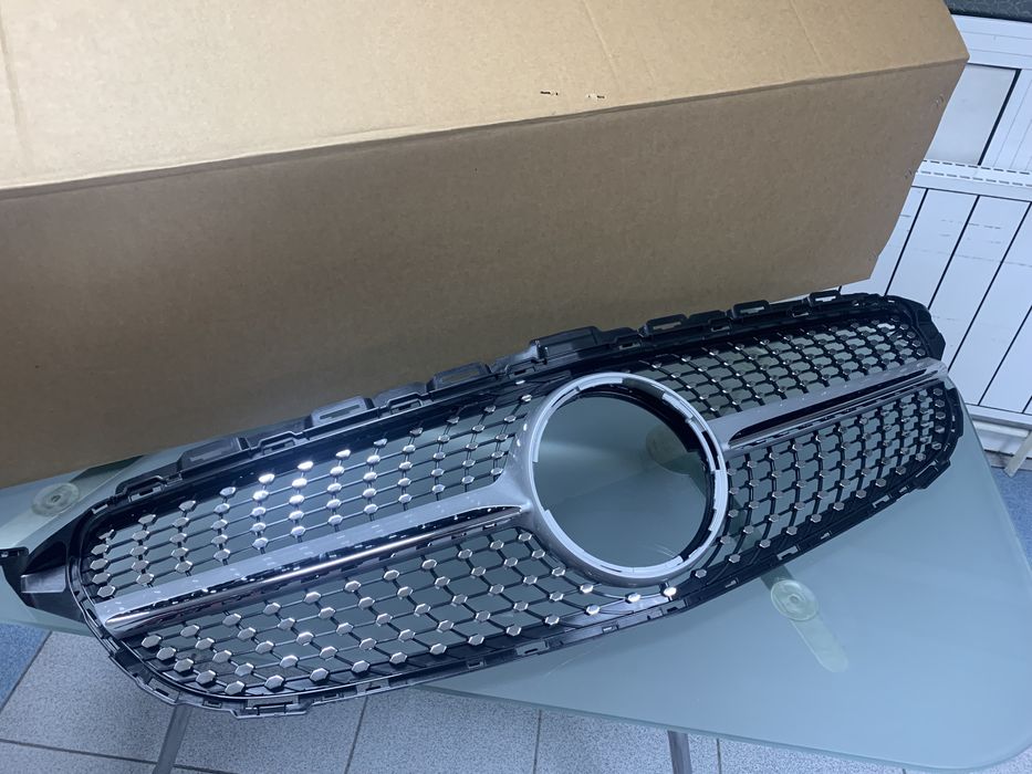 Решетка за Mercedes C Class W205 2015+