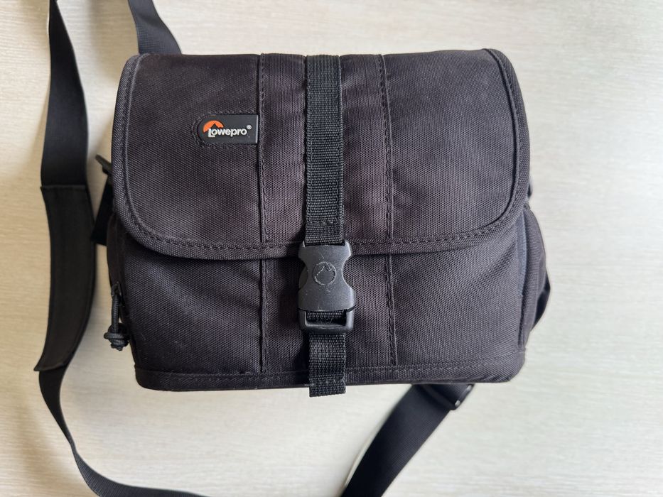 Фотографска чанта Lowpro Aventura 160