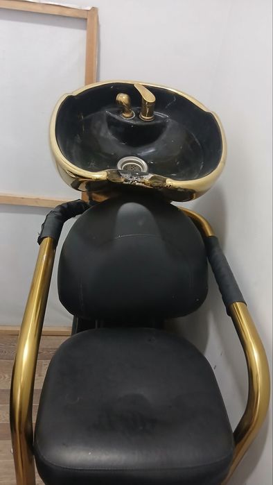 Bosh yuvadigan moyka salon uchun