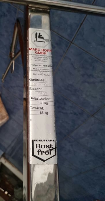 Macara pentru ridicarea si transporul pacientilor