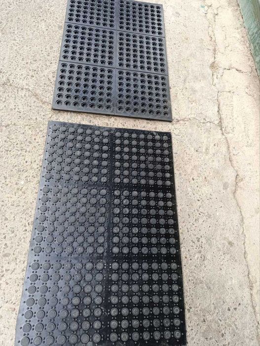 Резиновый коврик (противоскользящий)