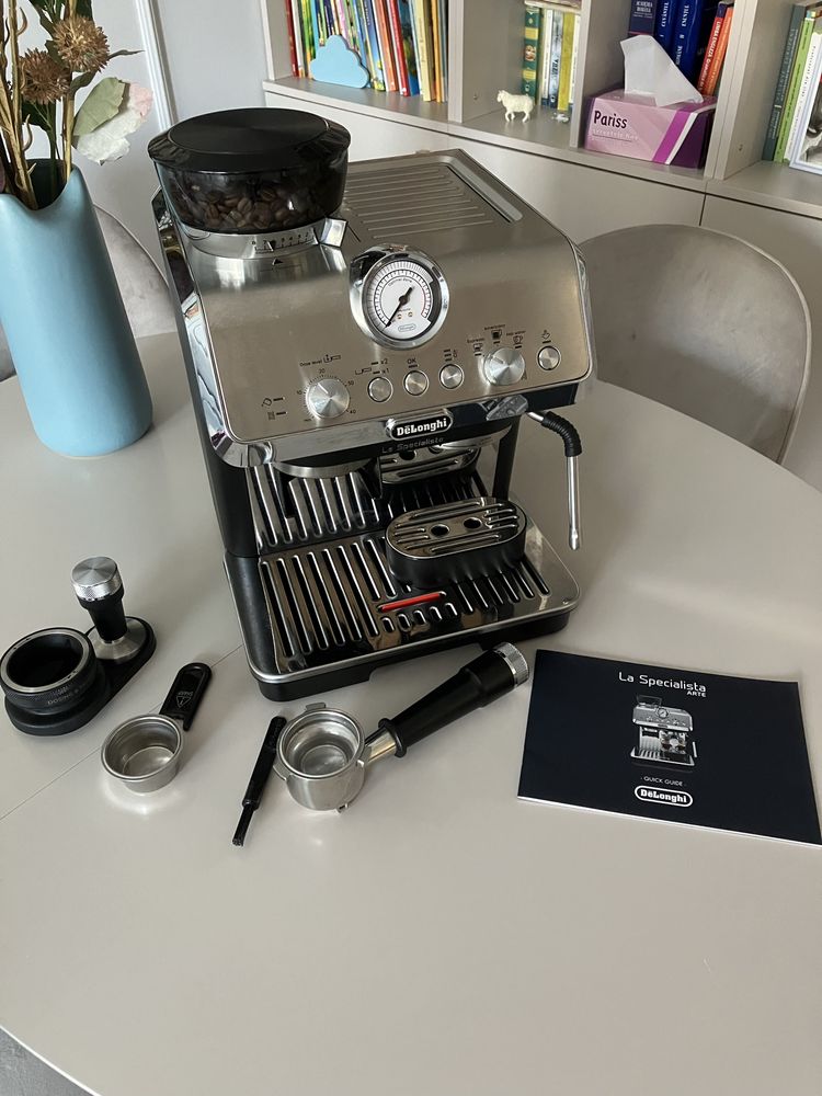 Vand espressor Delonghi La Specialista