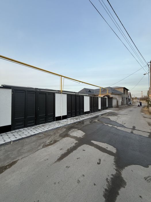 Сергели дом продается 1 сотка, 2 комнаты