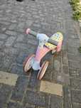 Bicicleta fara pedale cu roti silentioase - roz