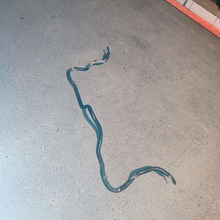 Стабилизатор переднии Тойота Спасио