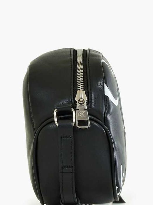 Оригинална чанта CALVIN KLEIN JEANS