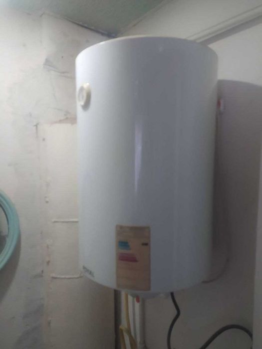 Аристон Роял 80л