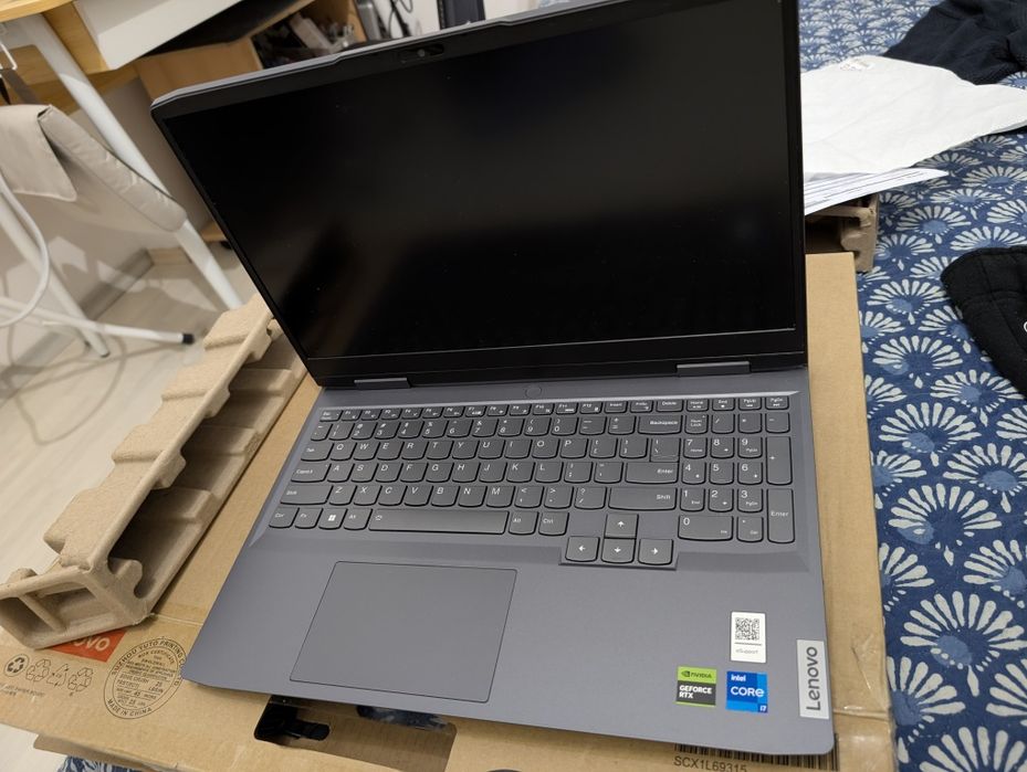 Lenovo LOQ RTX 4060/ intel i7-13620H Gaming