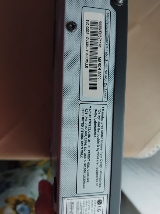 Dvd player LG puțin folosit