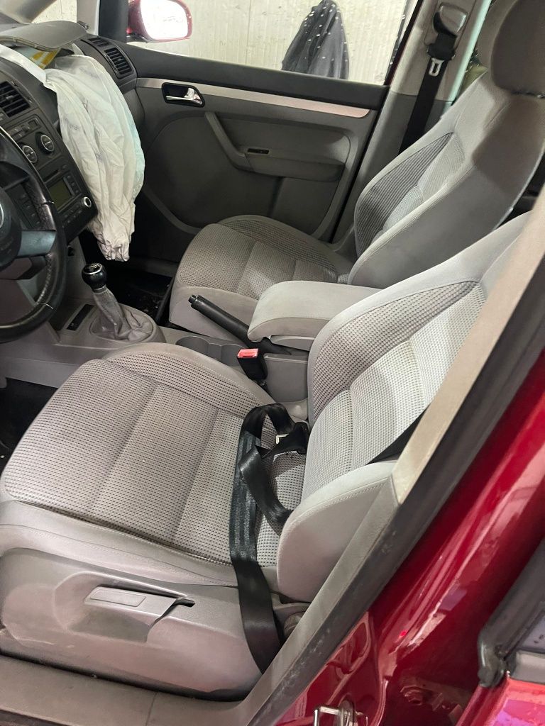 Vw touran 1.9 6 trepte radiat
