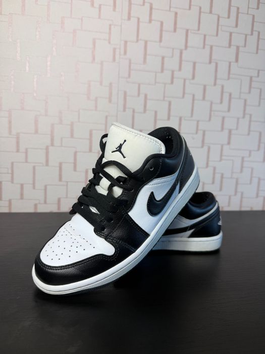 Nike Air Jordan sneakers