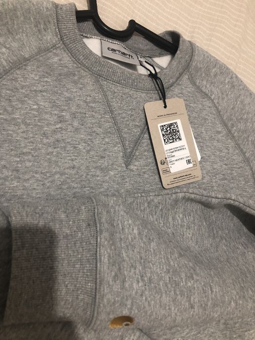 Продаю свитшот Carhartt