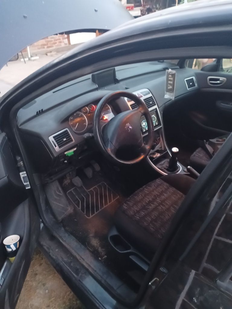 На части Пежо 307 1.6 HDI