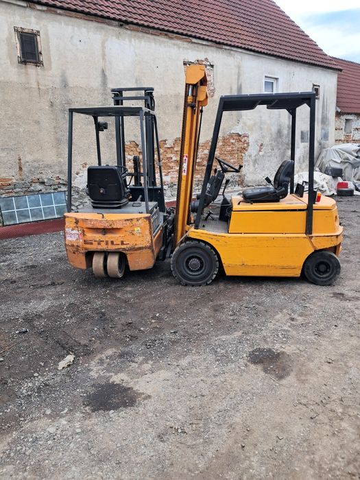 Vând stivuitor electric still capacitate de ridicare 2,5 tone