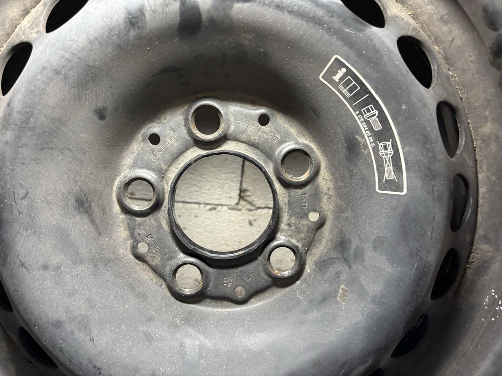 Резервна гума за Mercedes 5X112 R15