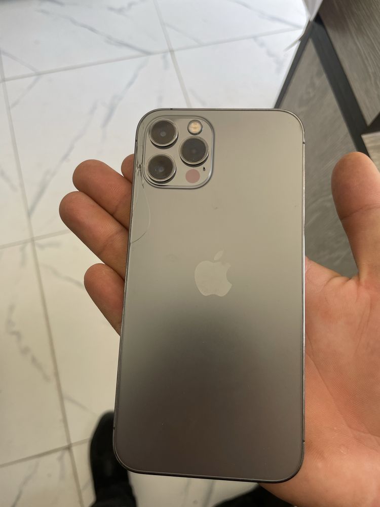 Iphone 12 pro 77 yomkis 256 gb