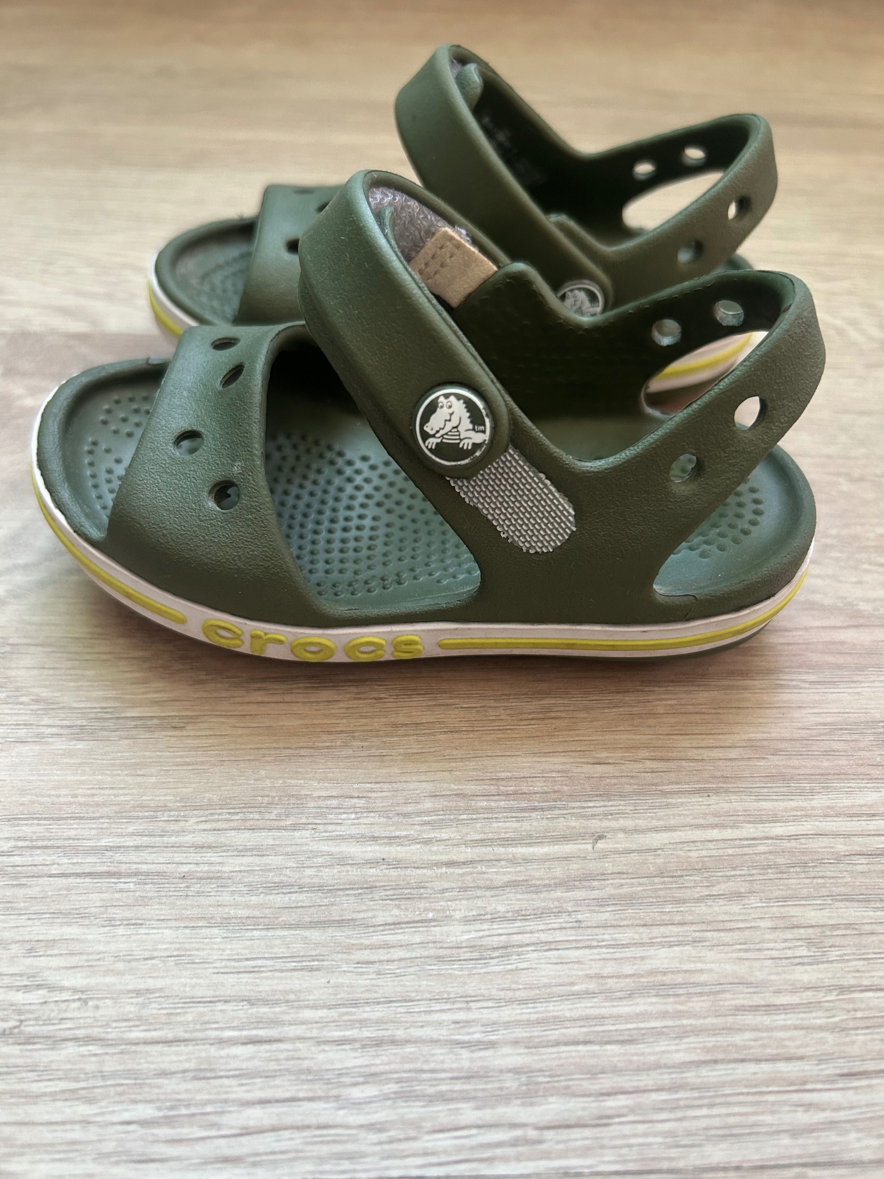 Детски сандали crocs
