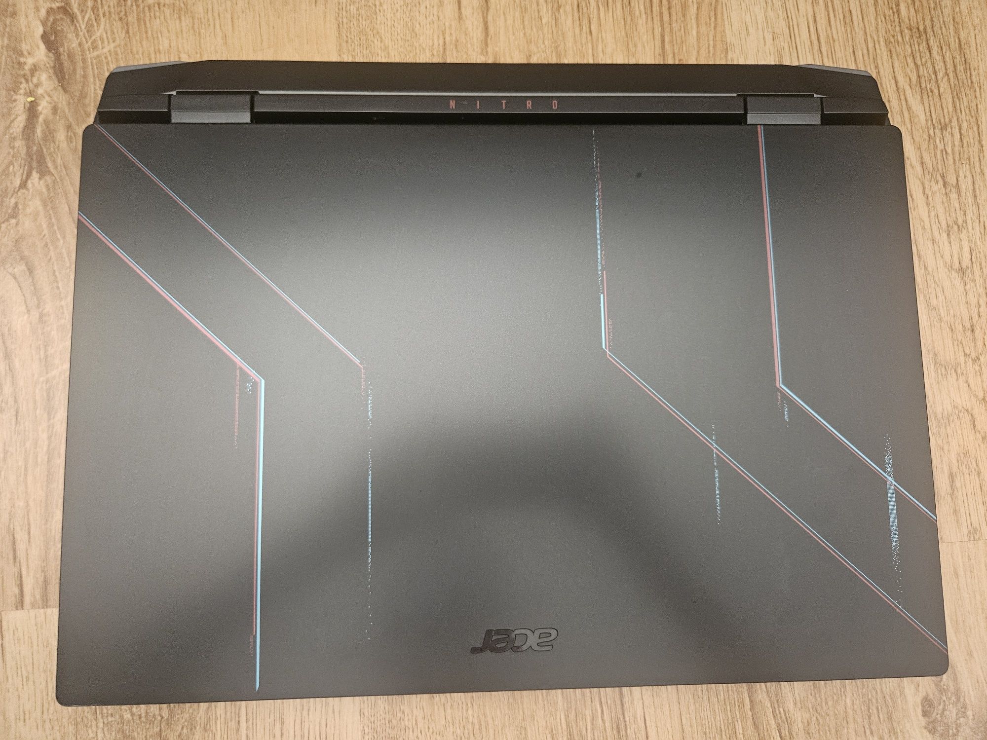 Геймърски лаптоп Acer Nitro 5 – i7, RTX 4050, 16GB DDR5, 1TB SSD