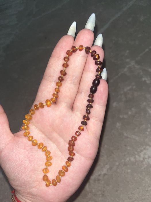 Янтарные детские бусы