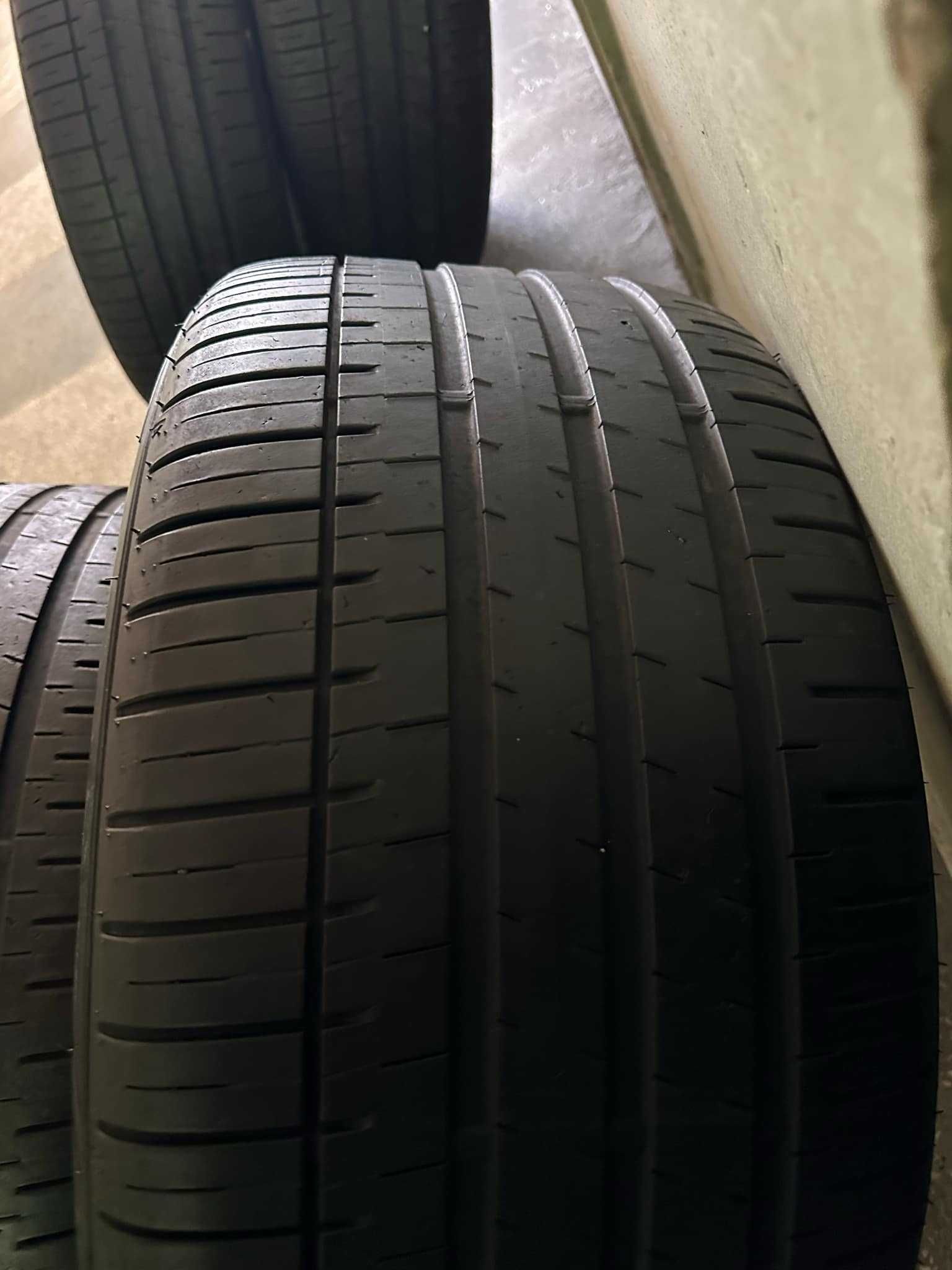 295/40/20-265/45/20 Falken Azenis FK 510 SUV