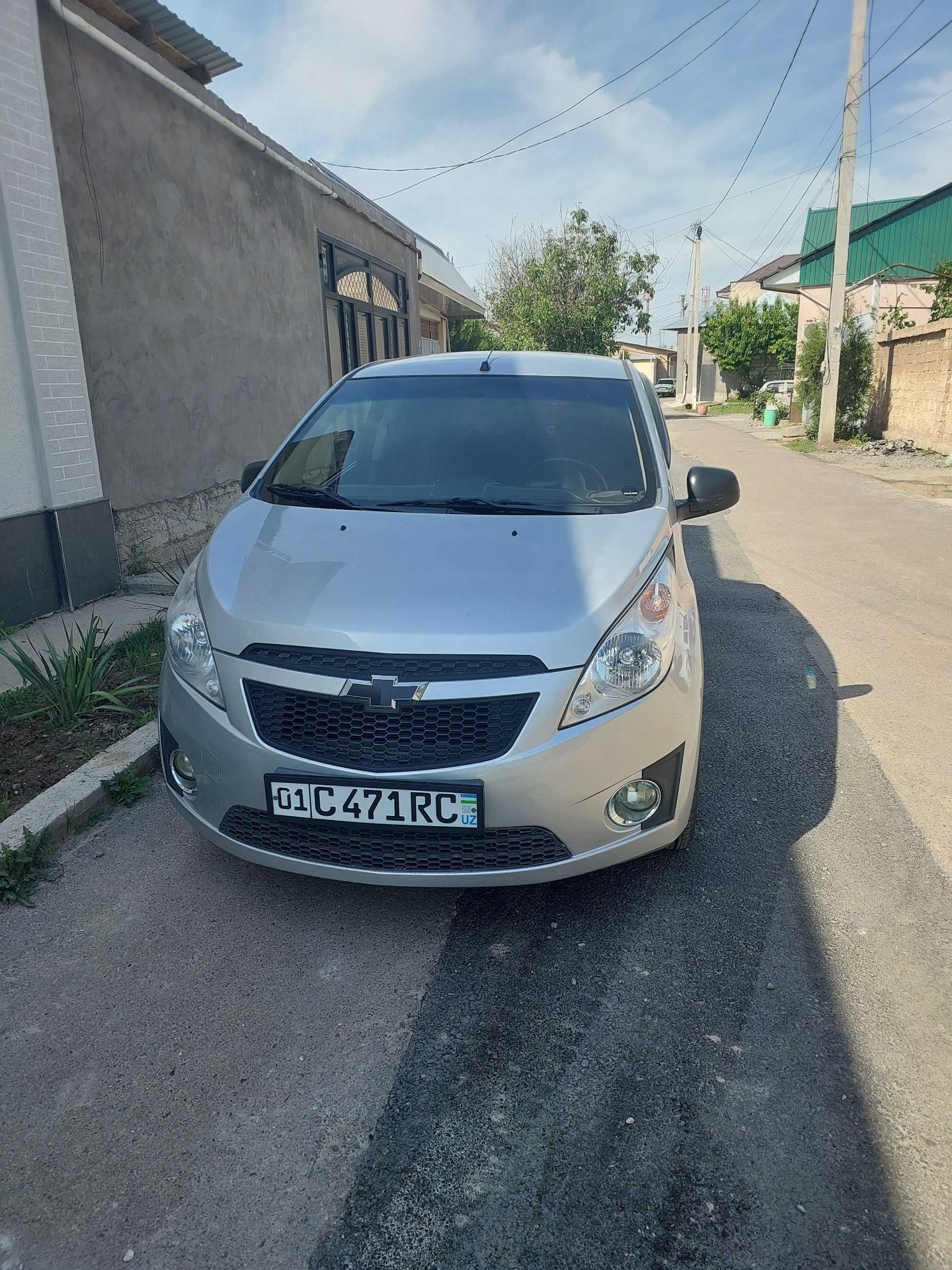 Продается авто спарк автомат евро