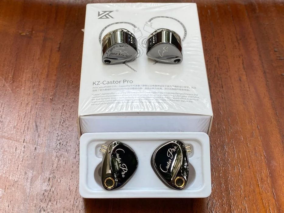 KZ CASTOR PRO mikrafonli