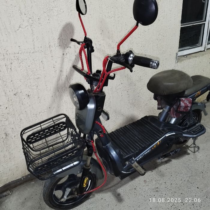 Skuter b/u 4100 probeg