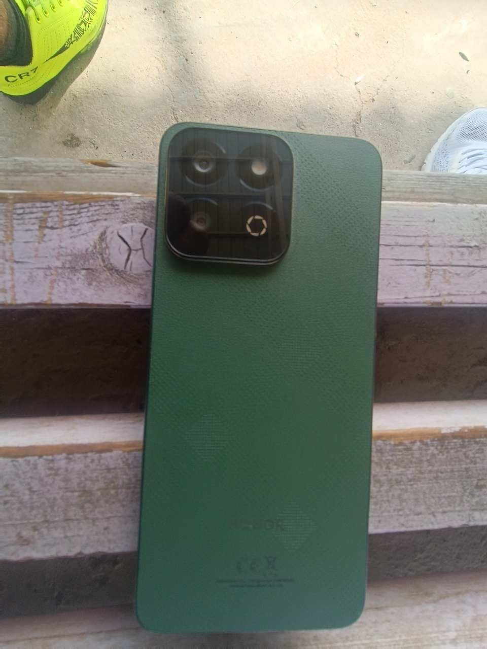 Xonor x7c 6/128 sotiladi