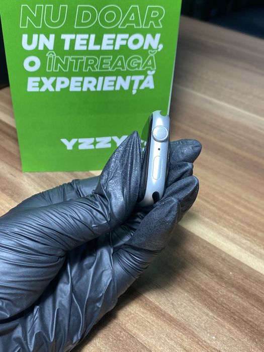 Apple Watch Seria 9 / 45 mm / GPS / Store Blue  |