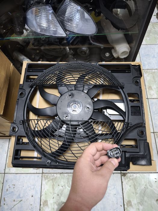 Вентилятор кондиционера BMW E39