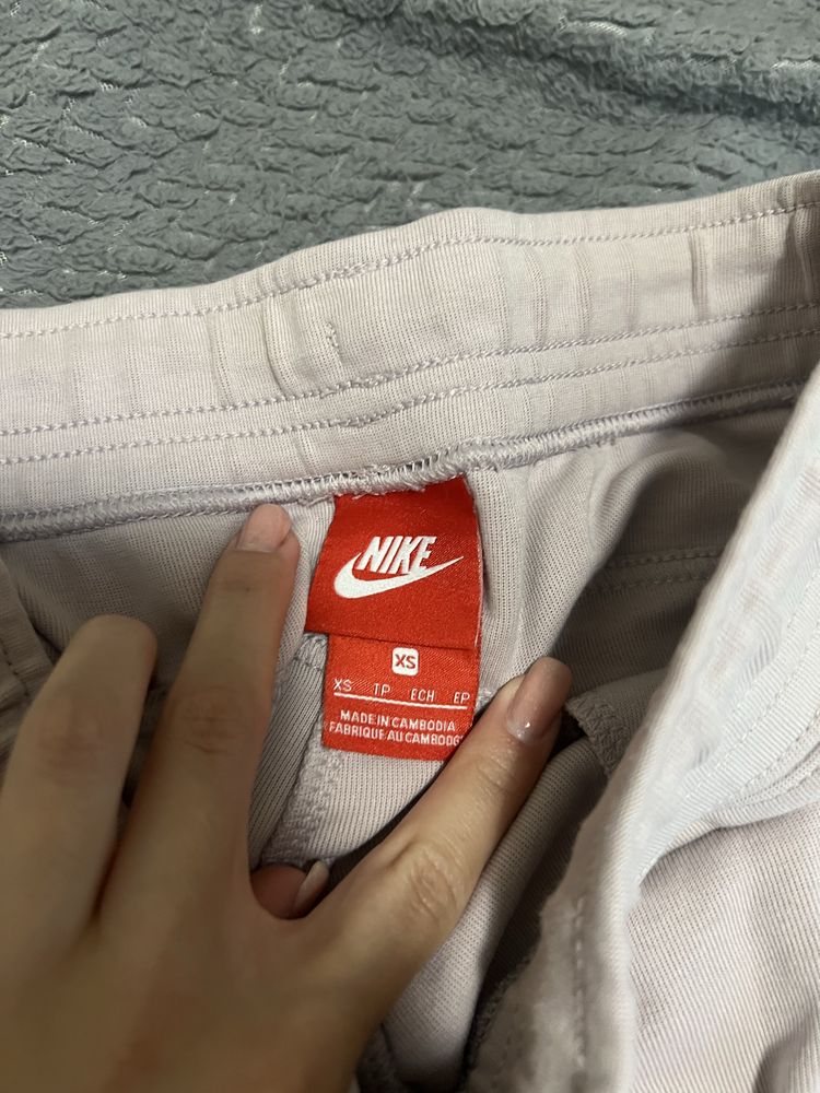 Долнище nike tech