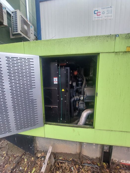 Generator Pramac 500 kVA An 2011 preț in euro